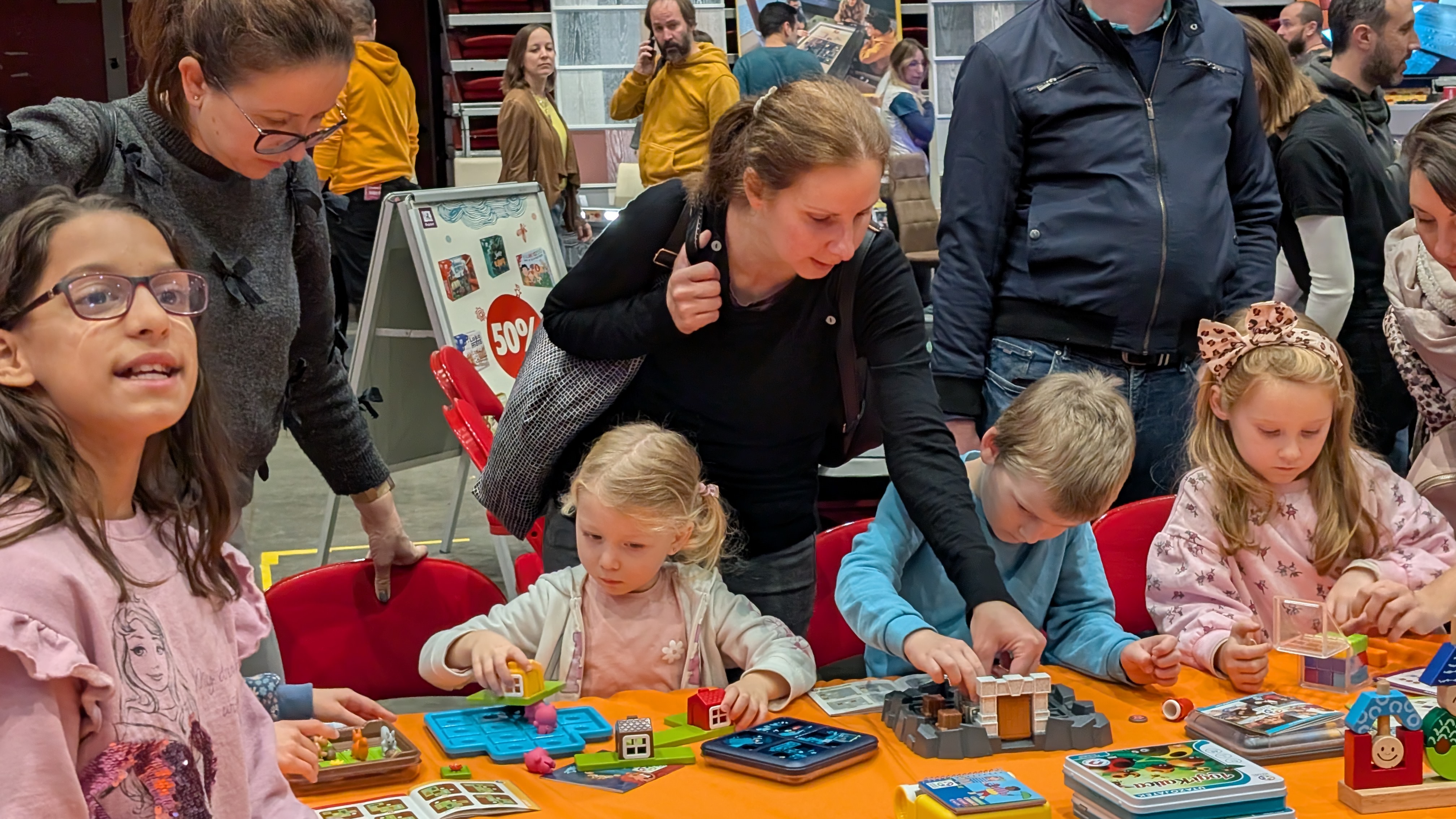 Gyerekfejlesztő kulisszatitkok a Társasjátékok Ünnepéről!